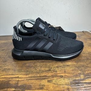 Adidas Swift Run Black White Shoes Sneakers Women's Size 9